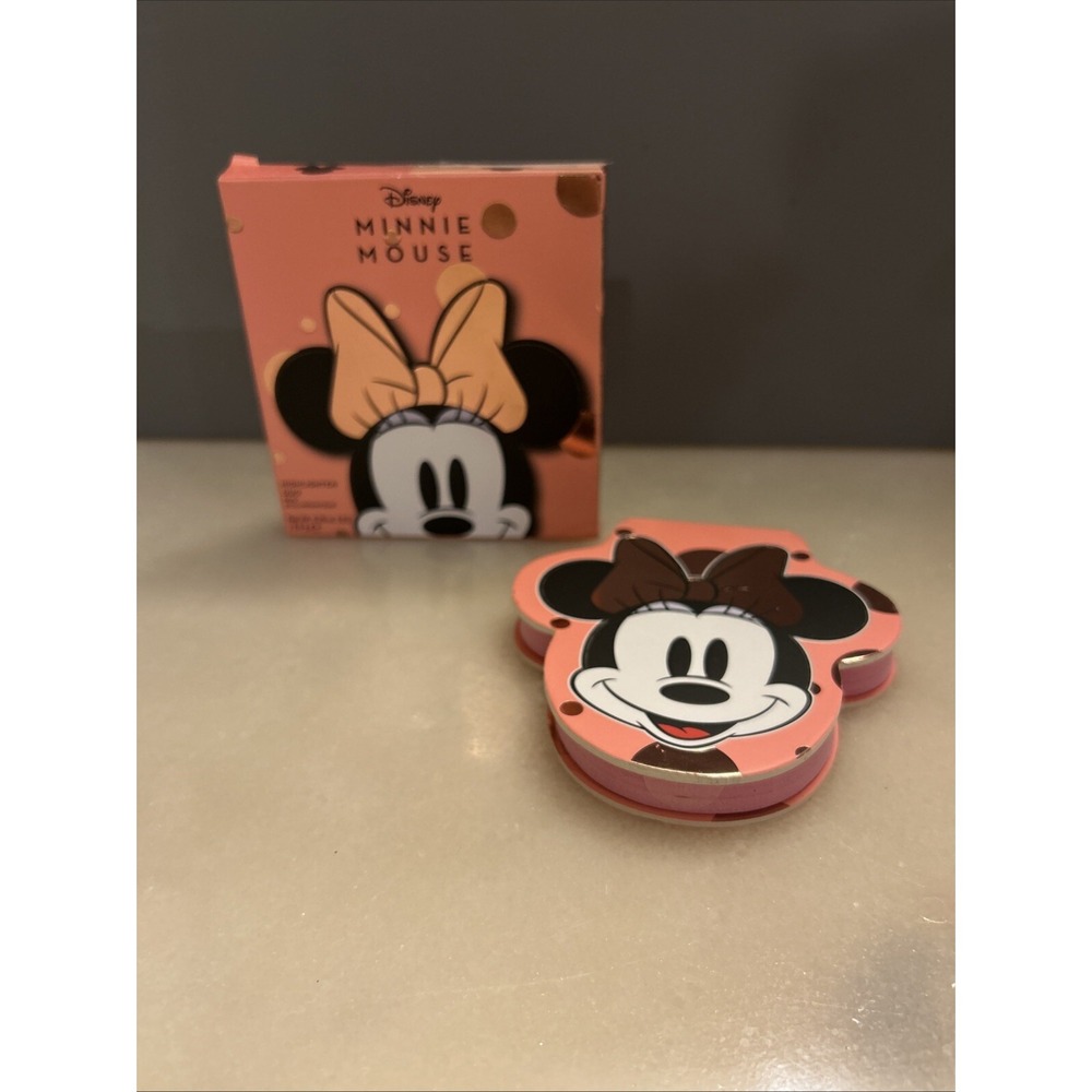 Disney's Minnie Mouse x Makeup Revolution Minnie Forever Highlighter Duo 0.29 oz